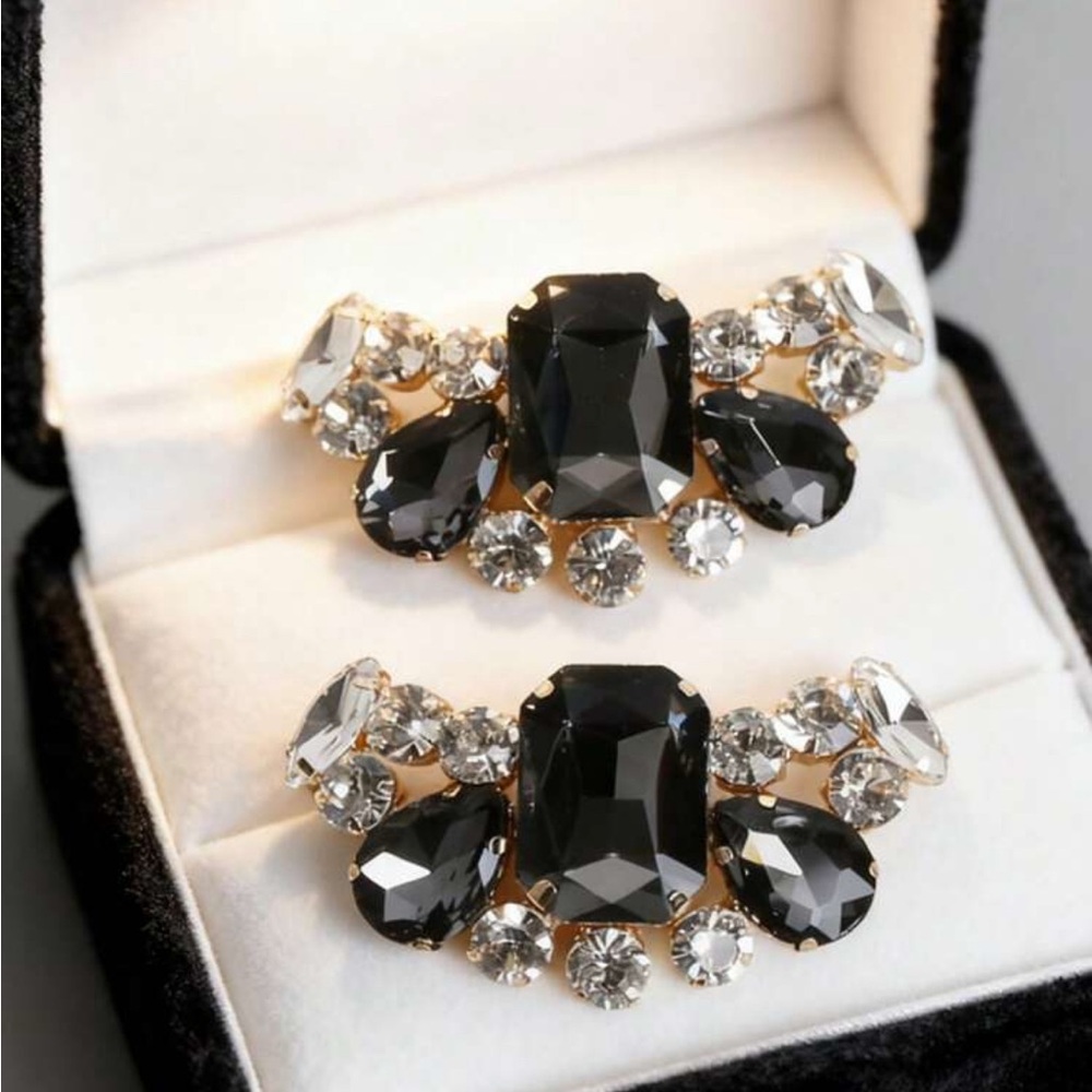 NWOT Rhinestone Embellished Shoe Clips - Picture 2 of 2